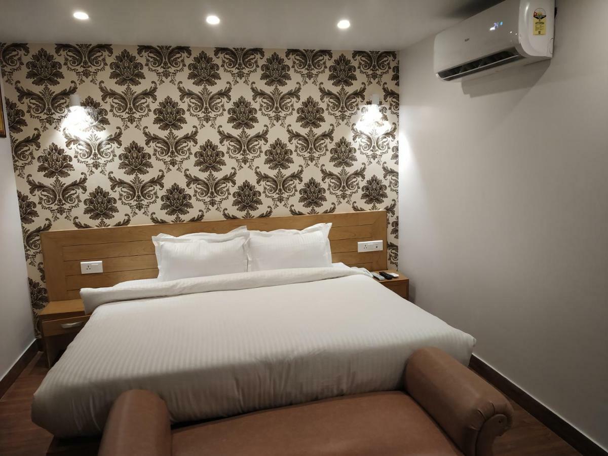 Hotel Beechwood Mussoorie Eksteriør billede