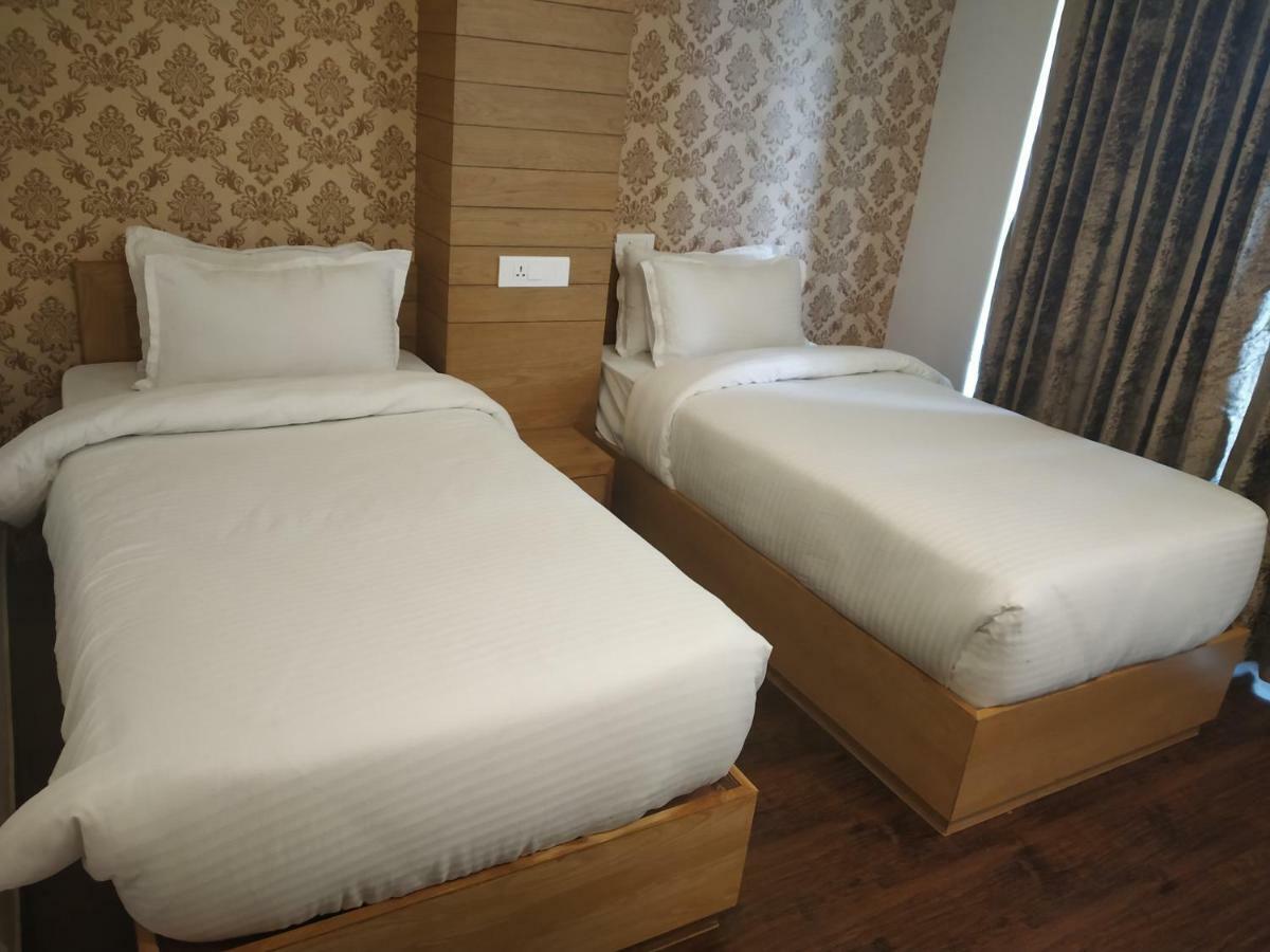 Hotel Beechwood Mussoorie Eksteriør billede